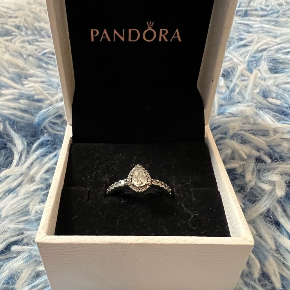 Pandora Teardrop Halo Ring (48)